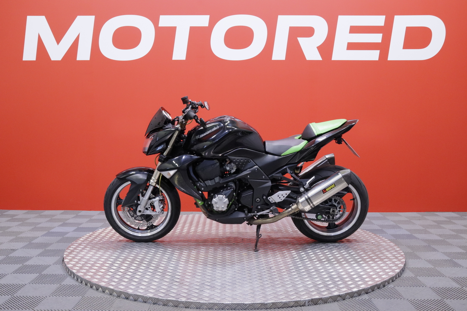 Kawasaki - Z - 1000 // Pienet kilsat / Akrapovic / Siistikuntoinen // - Moottoripyörä
