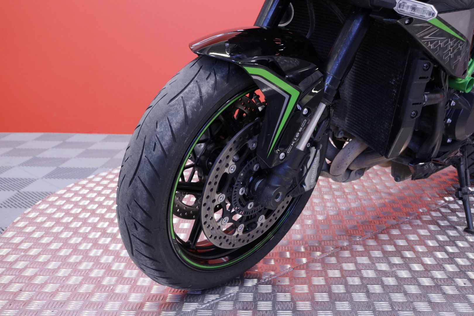 Kawasaki - Z - H2 // Huoltokirja / Shifter / Vakkari / Ajomodet / Tangonpääpeilit // - Moottoripyörä