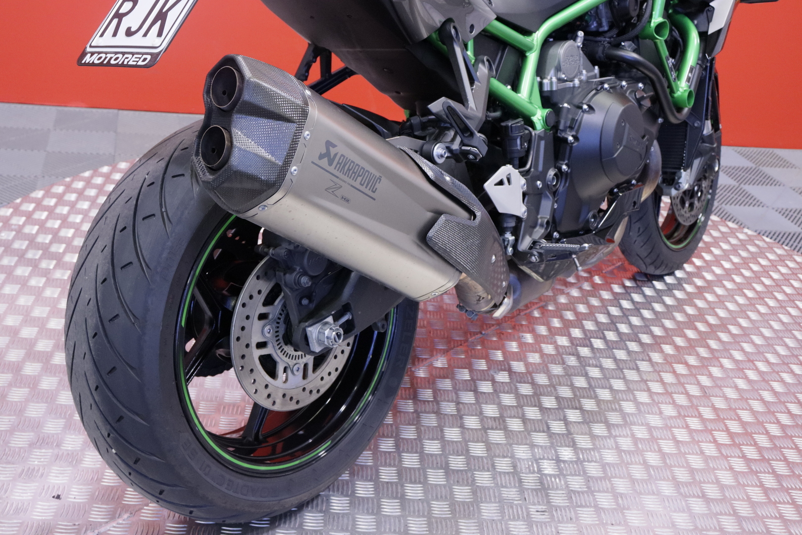 Kawasaki - Z - H2 // Huoltokirja / Shifter / Vakkari / Ajomodet / Tangonpääpeilit // - Moottoripyörä