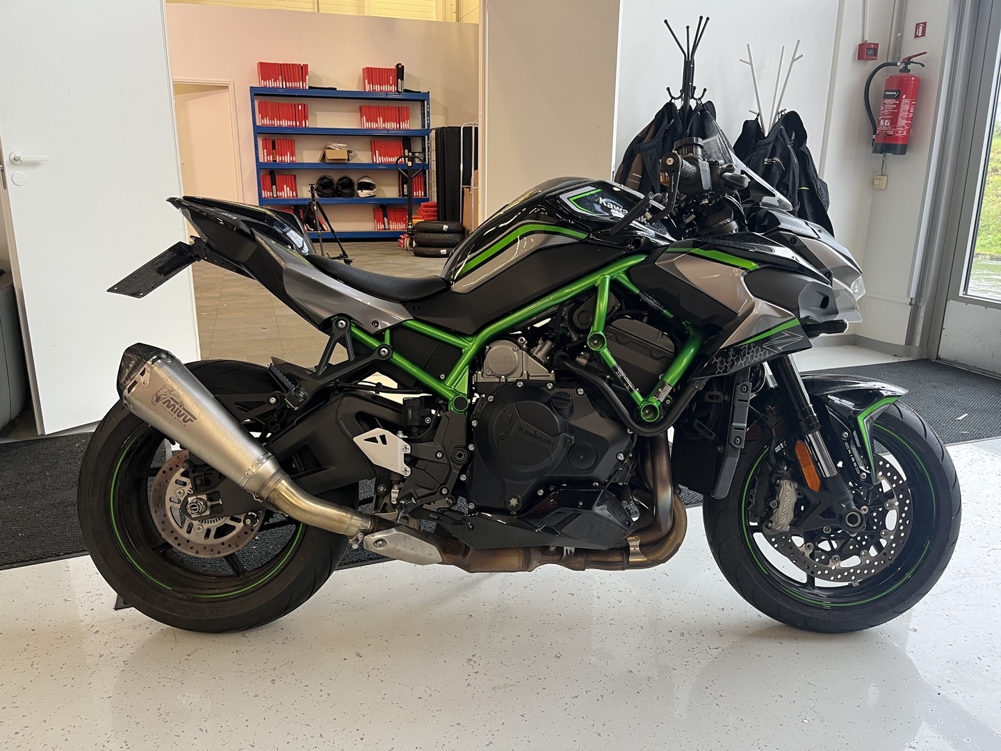 Kawasaki - Z - H2 // Juuri saapunut! / Mivv slipari // - Moottoripyörä