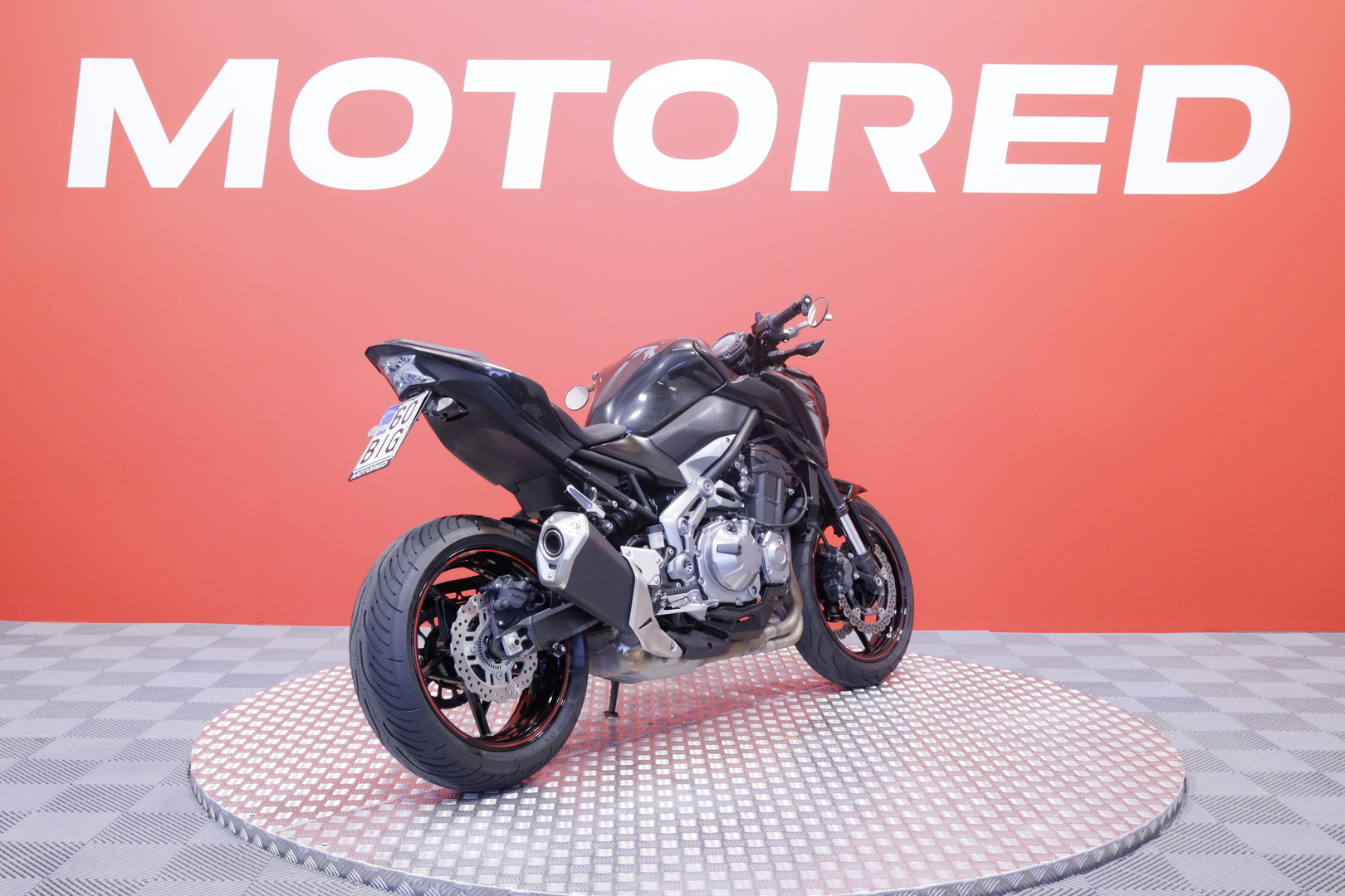 Kawasaki - Z - 900 // ABS / Suomi-Pyörä / Huoltokirja / Tangonpääpeilit // - Moottoripyörä