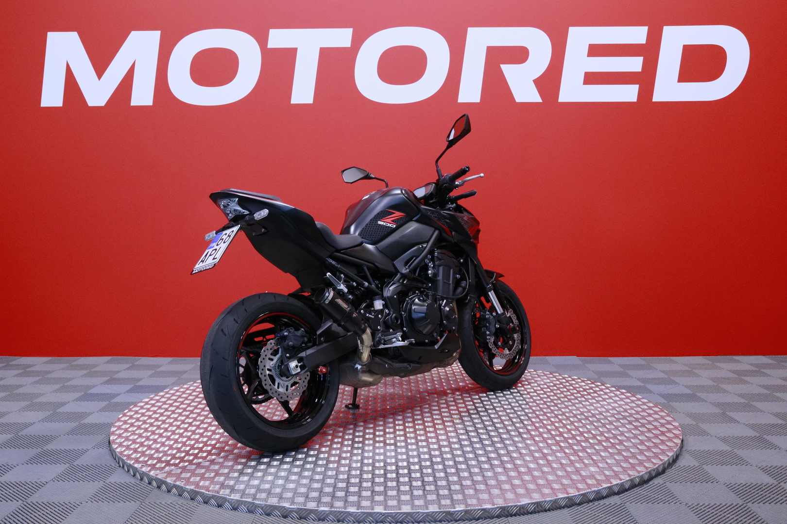 Kawasaki - Z - 900 // Suomi-pyörä / Huoltokirja / SC-Project / Ajo-modet // - Moottoripyörä