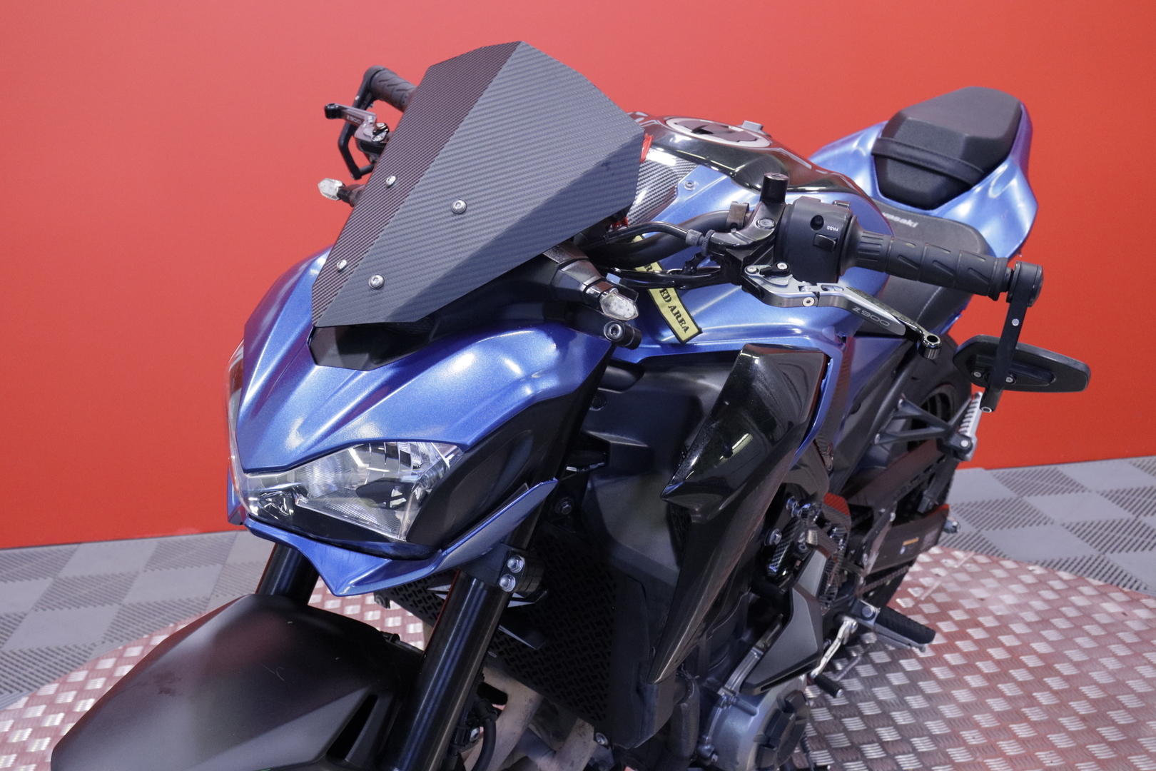 Kawasaki - Z - 900 // Suomi-pyörä / ABS / Akrapovic // - Moottoripyörä