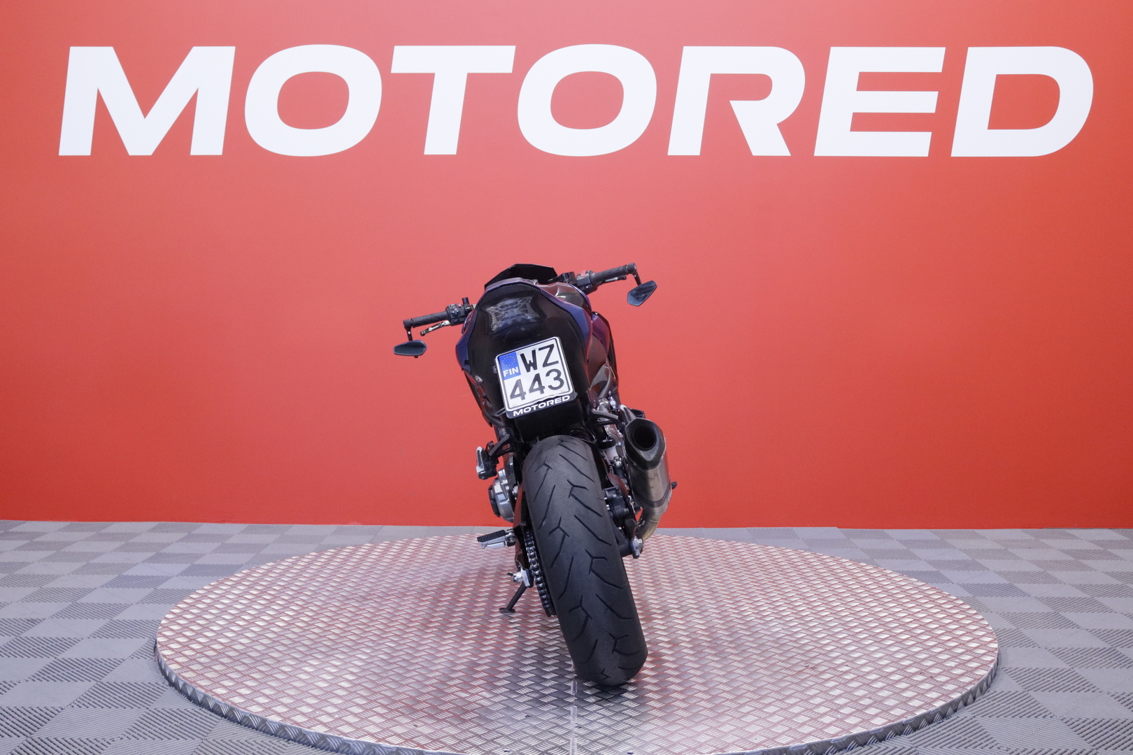 Kawasaki - Z - 900 // Suomi-pyörä / ABS / Akrapovic // - Moottoripyörä