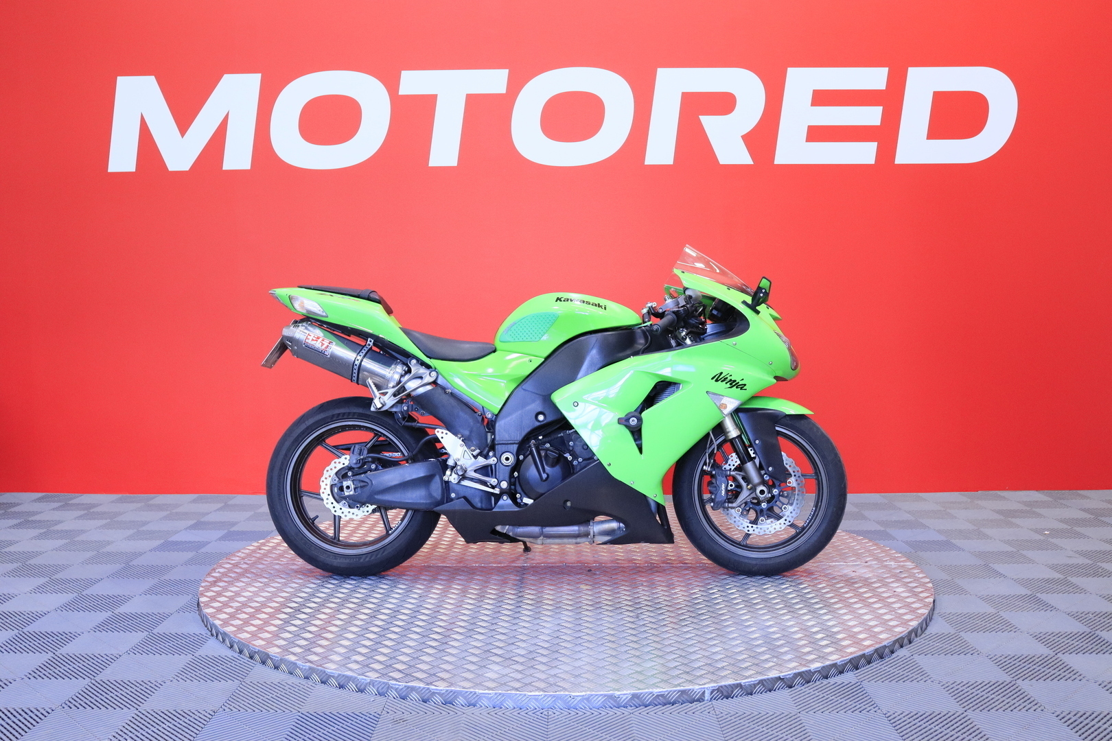 Kawasaki - ZX-10R - // Suomi-pyörä / Yoshimura / Öhlins / Kaatumatapit // - Moottoripyörä