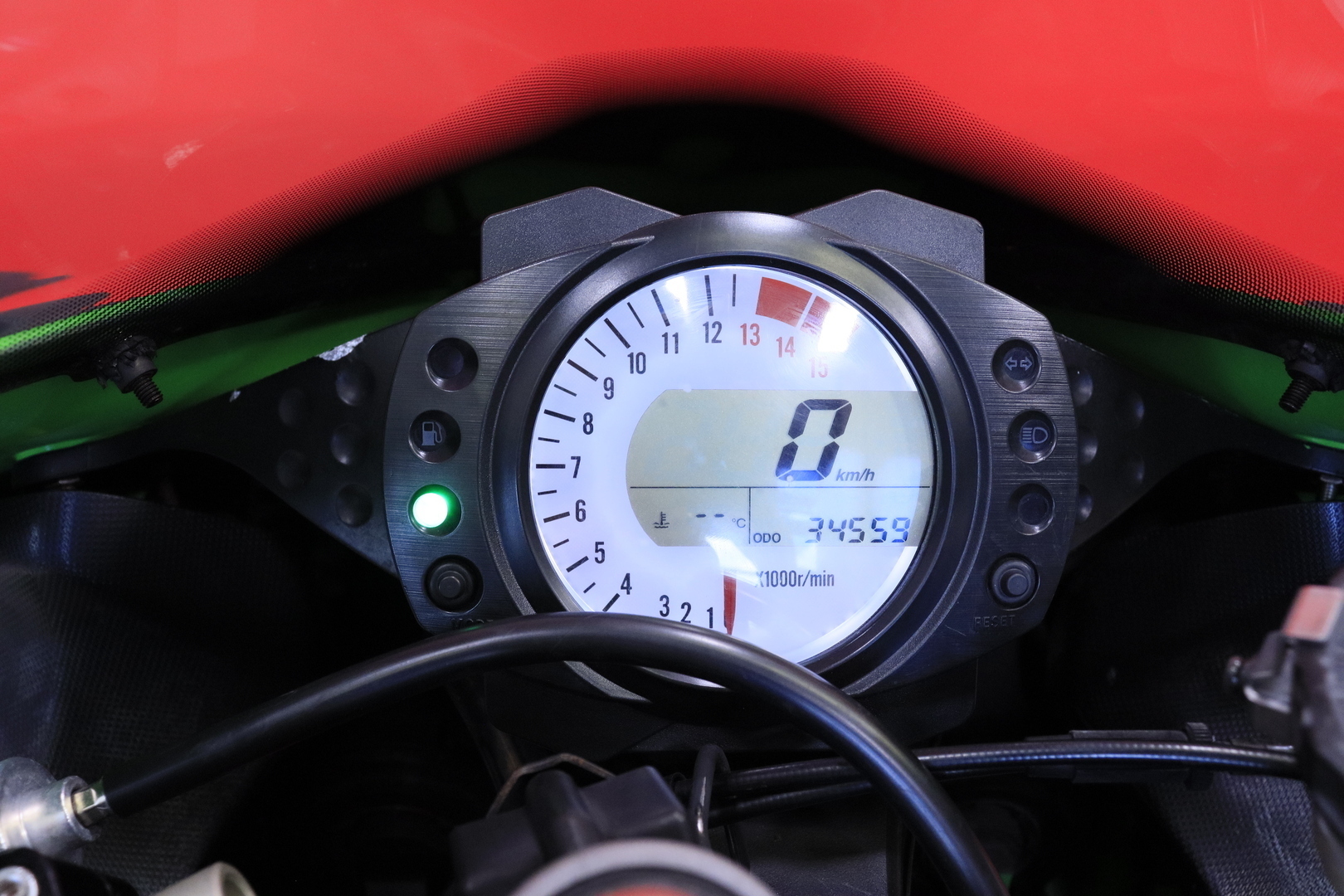 Kawasaki - ZX-10R - // Suomi-pyörä / Yoshimura / Öhlins / Kaatumatapit // - Moottoripyörä