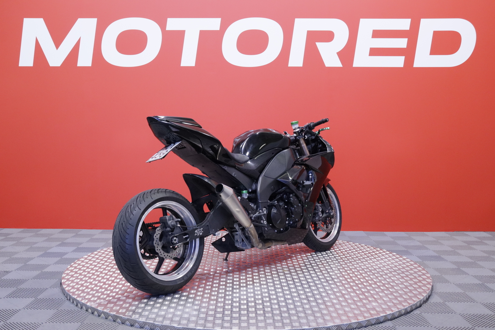 Kawasaki - ZX-10R - // Suomipyörä / Pidennetty swingi / Ohjausiskunvaimennin // - Moottoripyörä