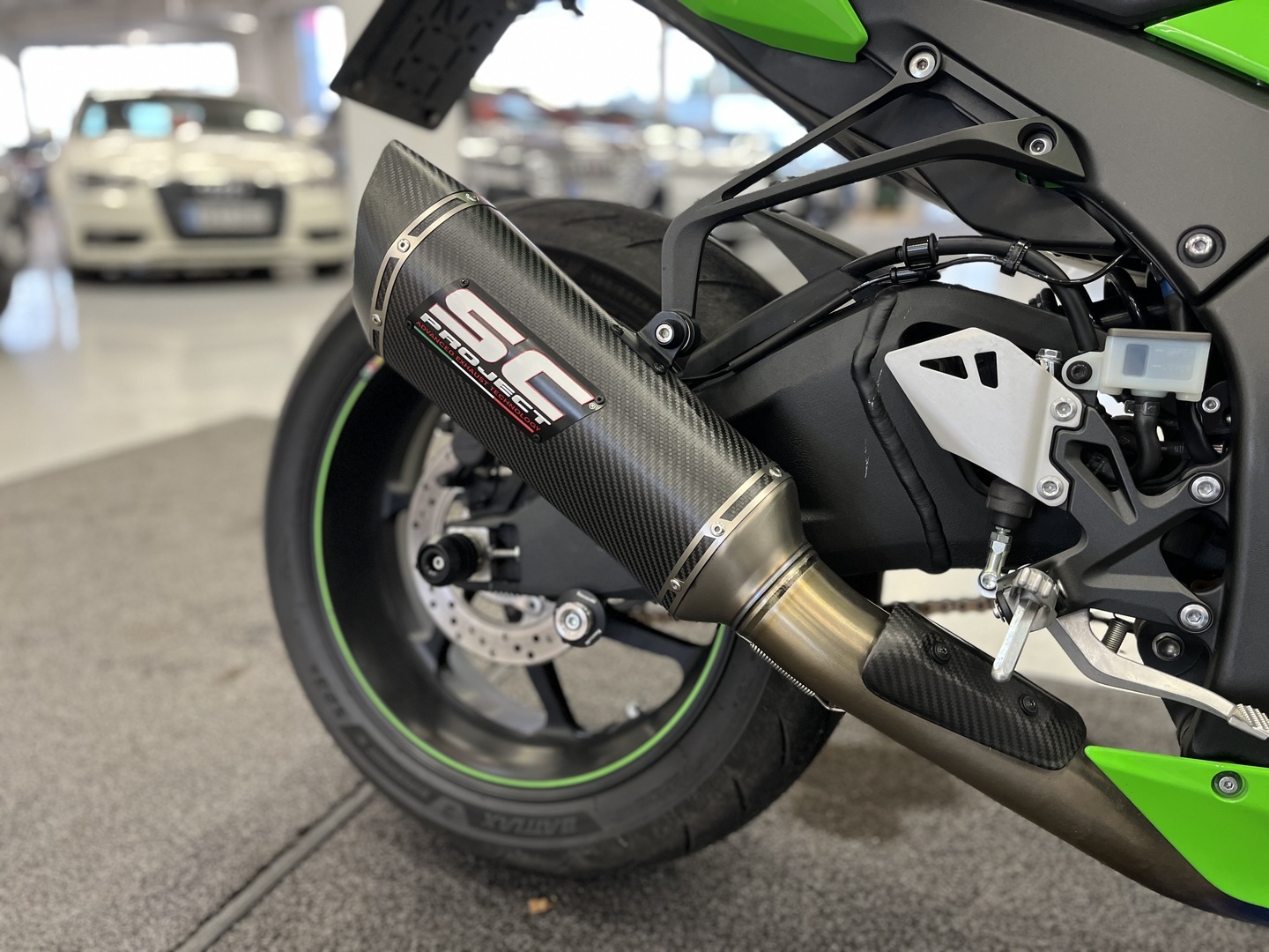 Kawasaki - ZX-10RR - // 1.Om Suomi-pyörä / SC Project / Yli 200HP / Penkitetty / KQS / Takovanteet! / KIBS / Showa // - Moottoripyörä