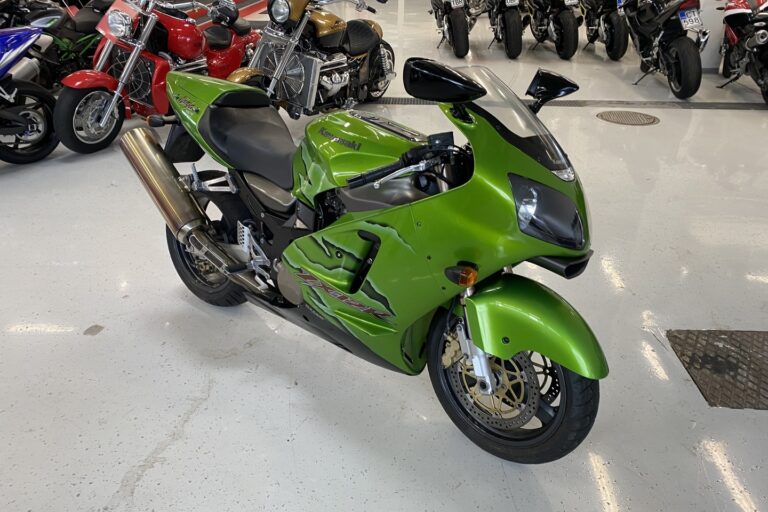 Kawasaki - ZX-12R - // Juuri saapunut! / Vähän ajettu // - Moottoripyörä