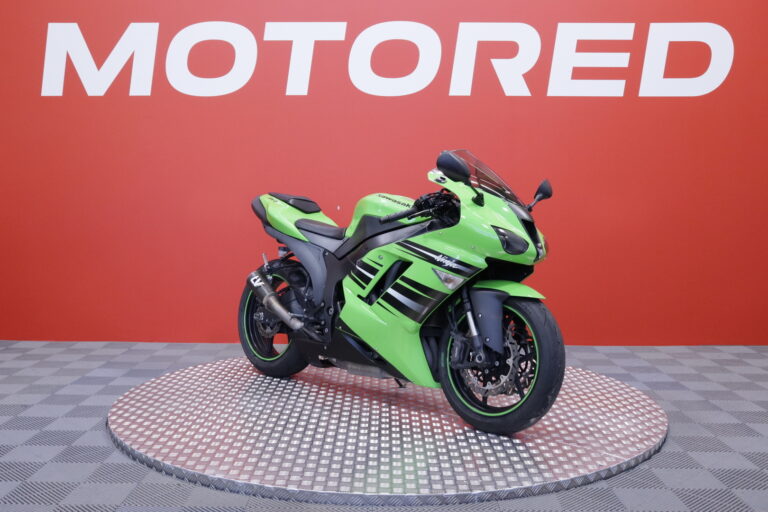 Kawasaki - ZX-6R - // Suomi-pyörä / Huoltokirja / 3x avaimet // - Moottoripyörä