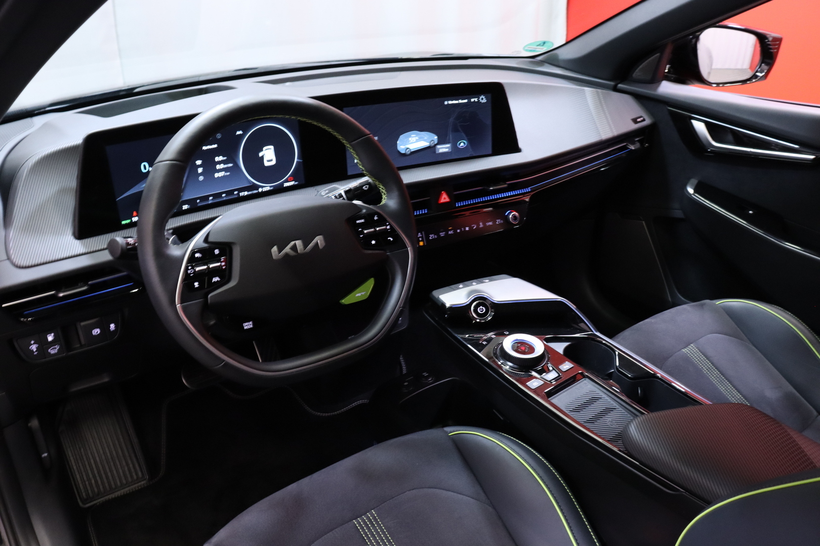 Kia - EV6 - GT AWD 77 kWh 585 hv - Maastoauto