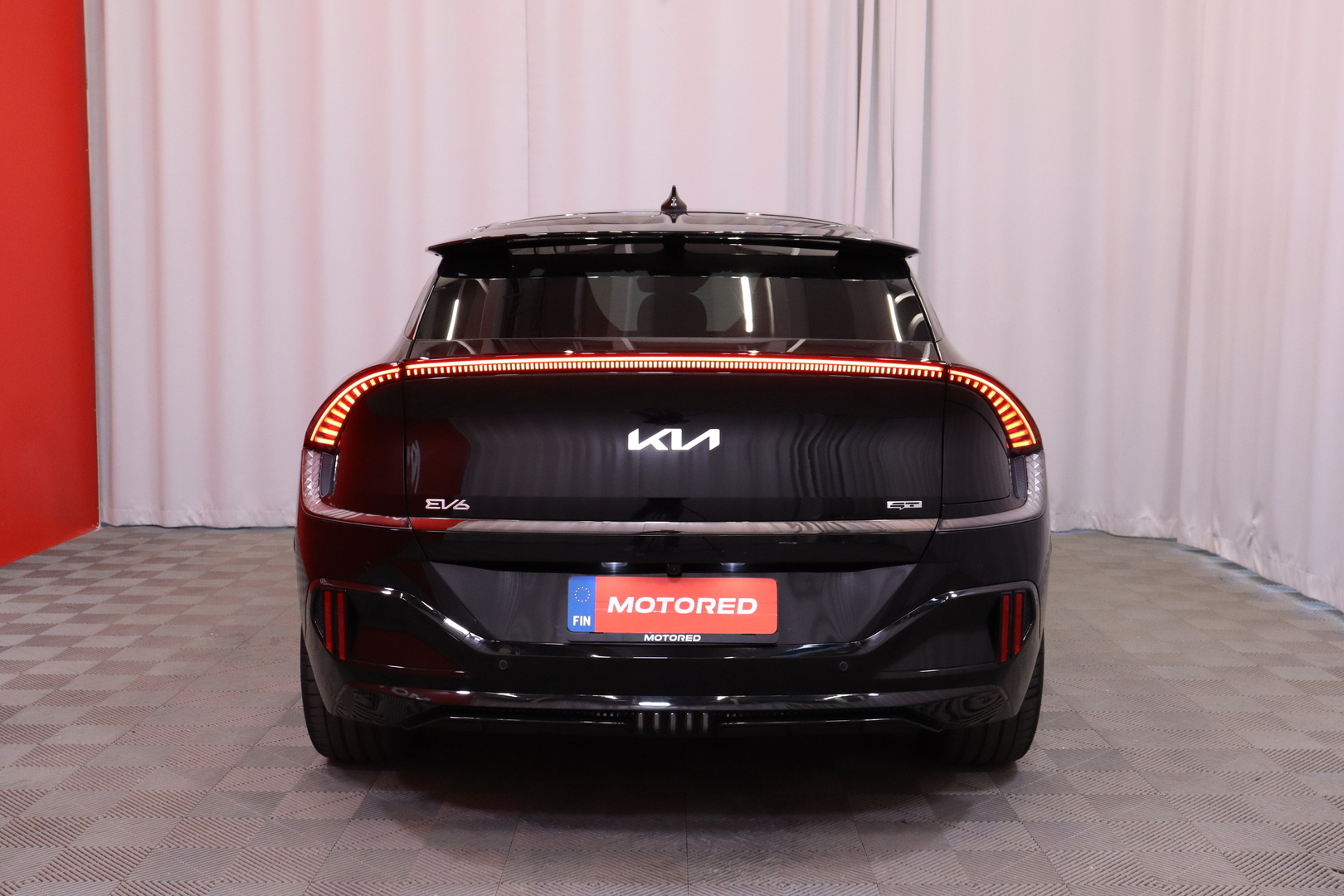 Kia - EV6 - GT AWD 77 kWh 585 hv - Maastoauto