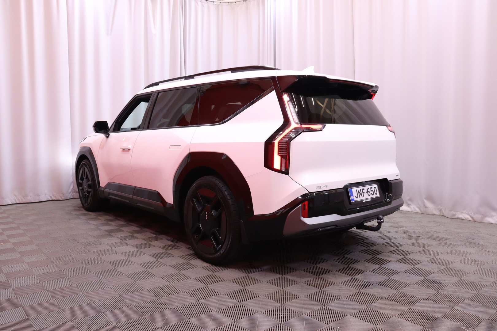 Kia EV9 GT-Line AWD 99,8kWh 384hv 6P 2024, kuva 5/56
