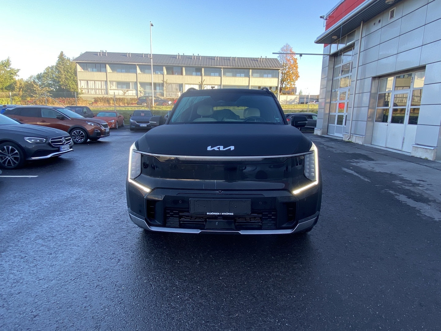 Kia - EV9 - GT-Line AWD 99,8kWh 384hv 7P Lasikatto - Maastoauto