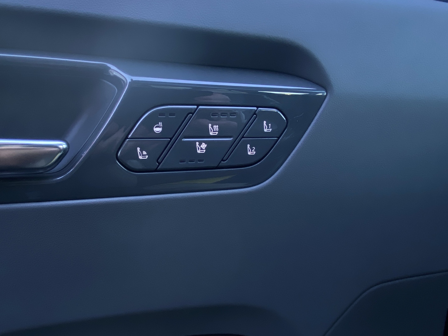 Kia - EV9 - GT-Line AWD 99,8kWh 384hv 7P Lasikatto - Maastoauto