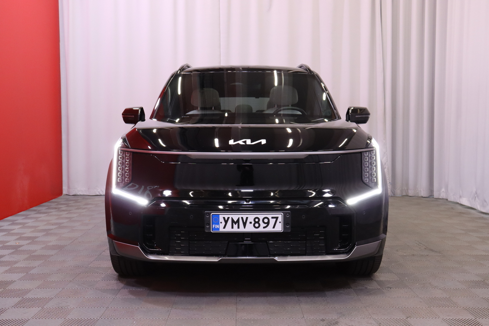 Kia - EV9 - GT-Line AWD 99,8kWh 384hv 7P Lasikatto - Maastoauto