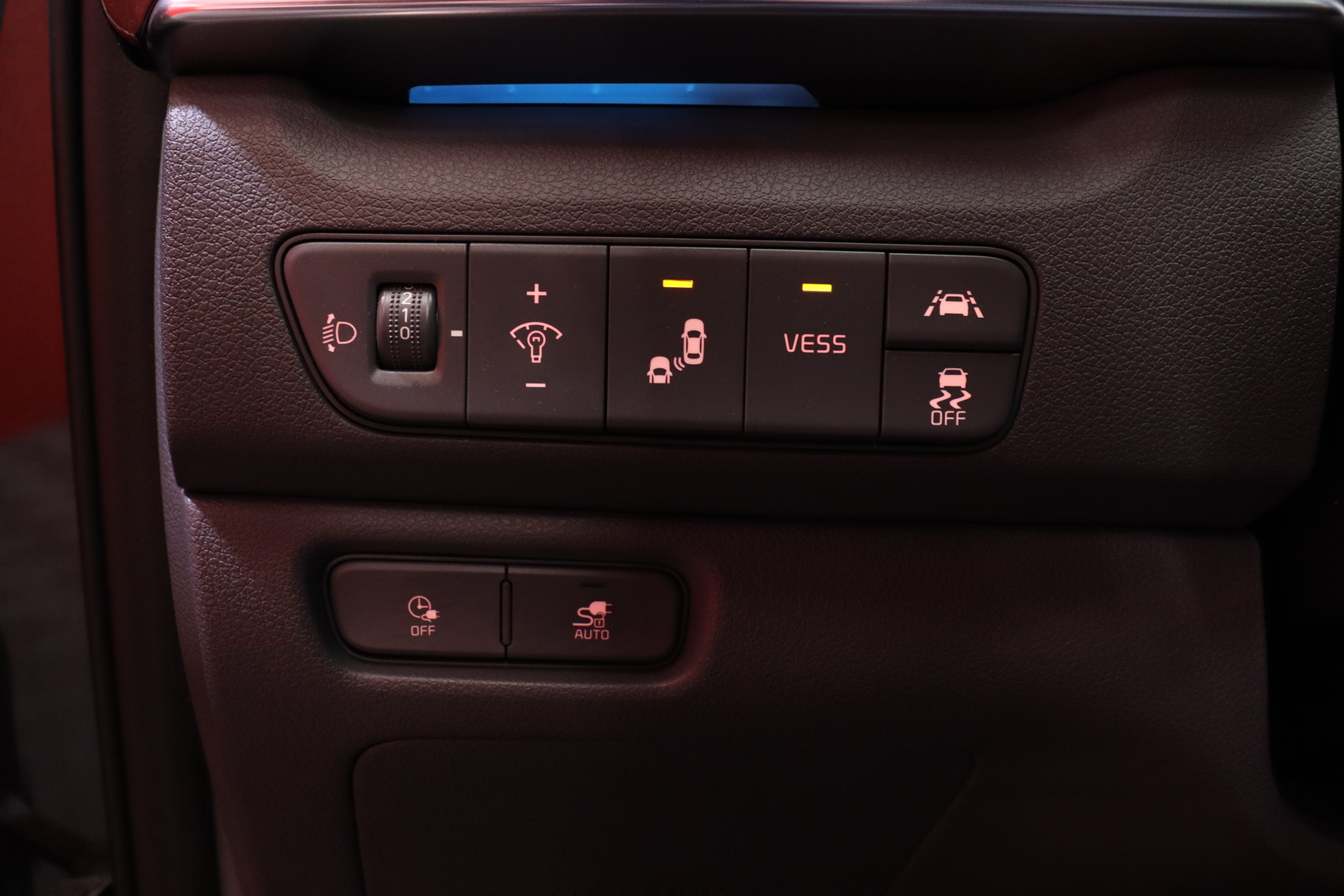 Kia - NIRO - Electric Spirit 64 kWh 204 hv - Farmari