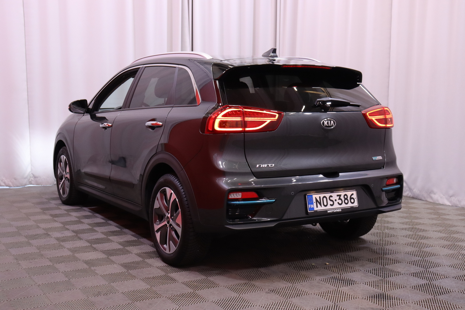 Kia - NIRO - Electric Spirit 64 kWh 204 hv - Farmari