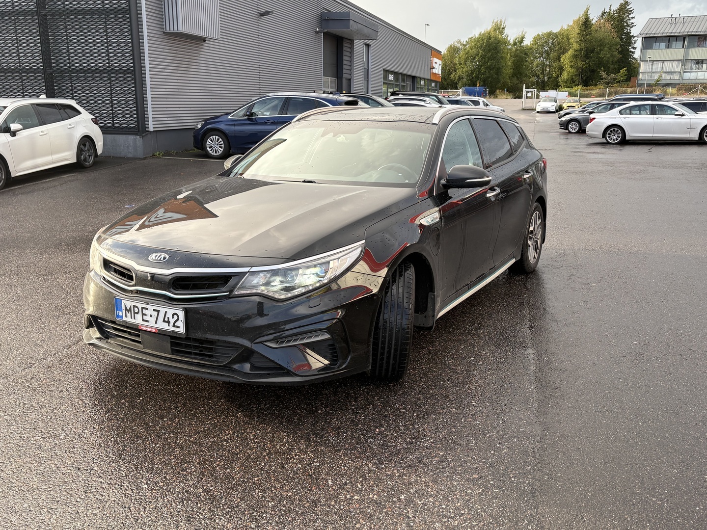 Kia - Optima - Optima 2,0 GDI PHEV Business Luxury SW A/T - Farmari