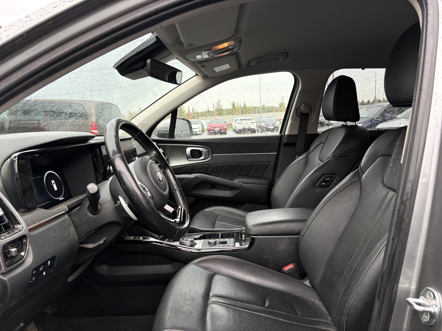 Kia - Sorento - 1,6 T-GDI Hybrid AWD Business Premium AT 7P - Maastoauto