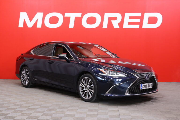 Lexus - ES - 300h Executive - Sedan