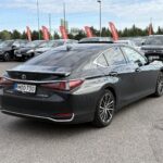 Lexus - ES - 300h Business Edition - Sedan