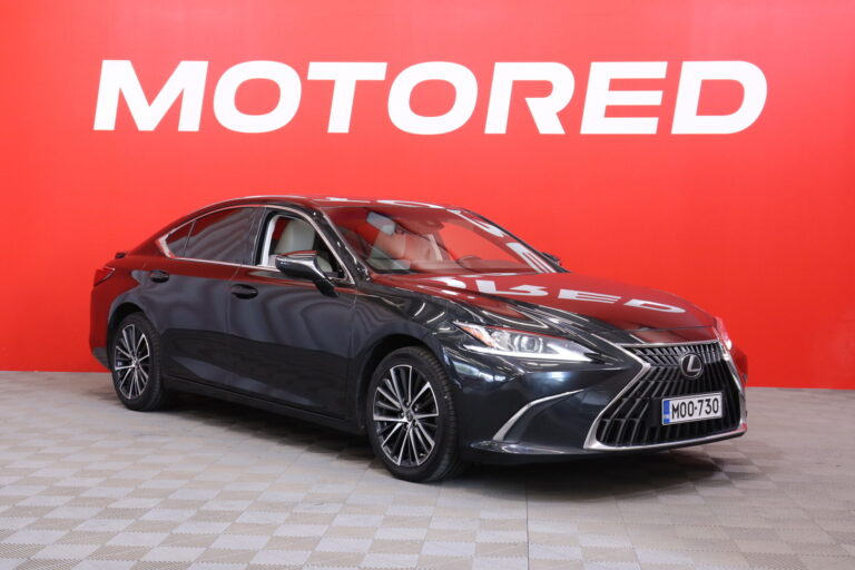 Lexus - ES - 300h Business Edition - Sedan