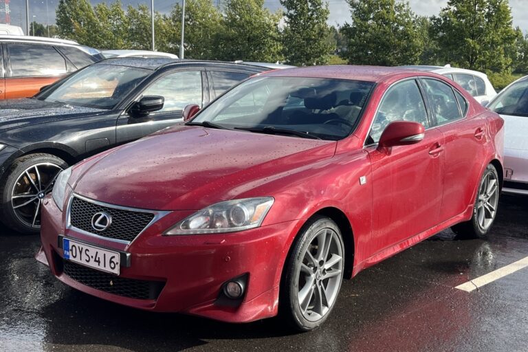 Lexus - IS - 220d F-Sport - Sedan