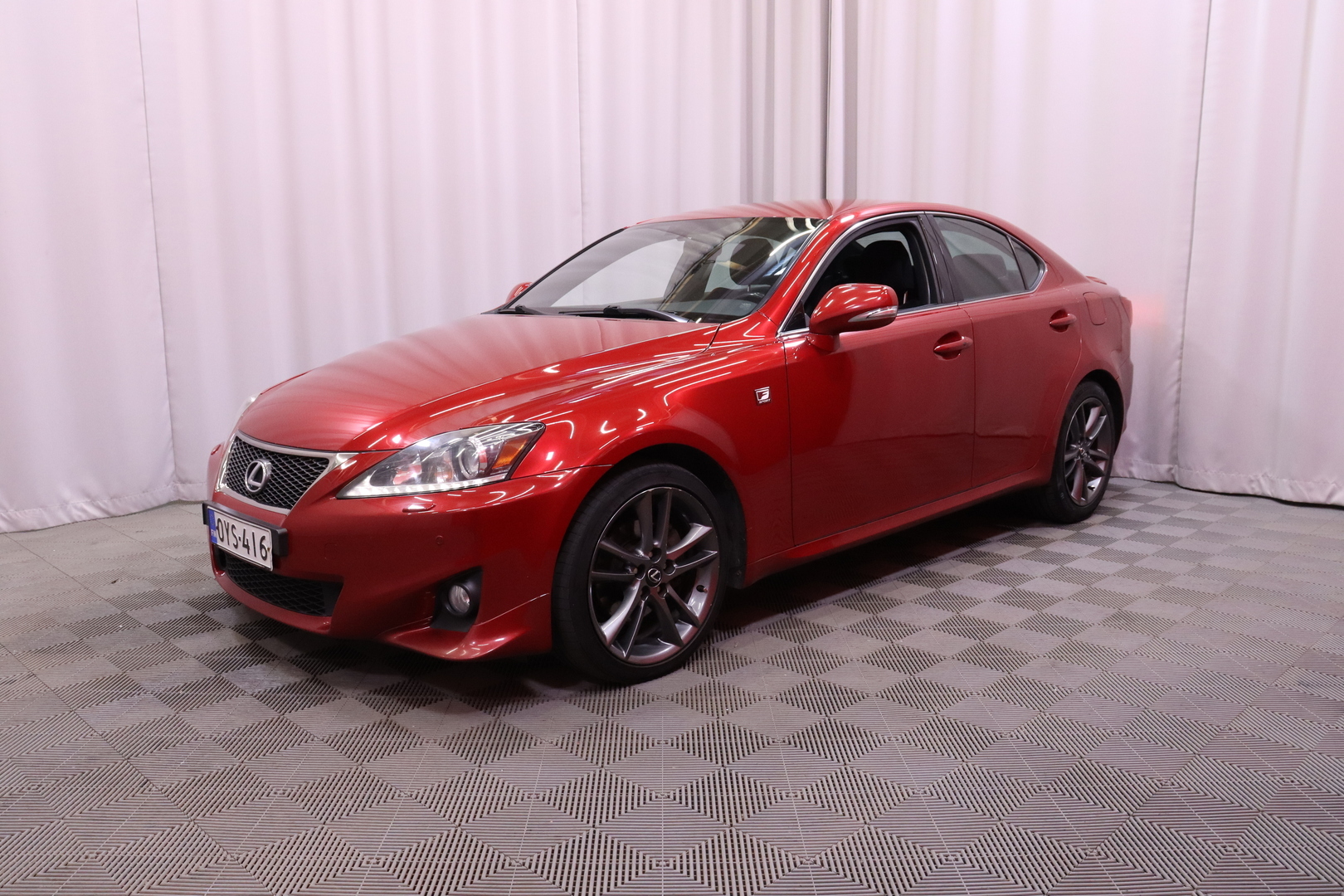 Lexus IS 220d F-Sport 2011, kuva 6/31