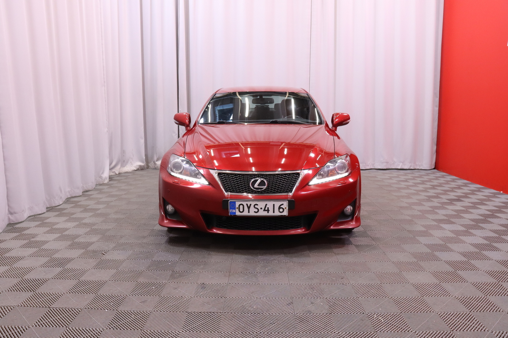 Lexus IS 220d F-Sport 2011, kuva 7/31