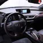 Lexus - UX - 250h Business Limited Edition - Viistoperä
