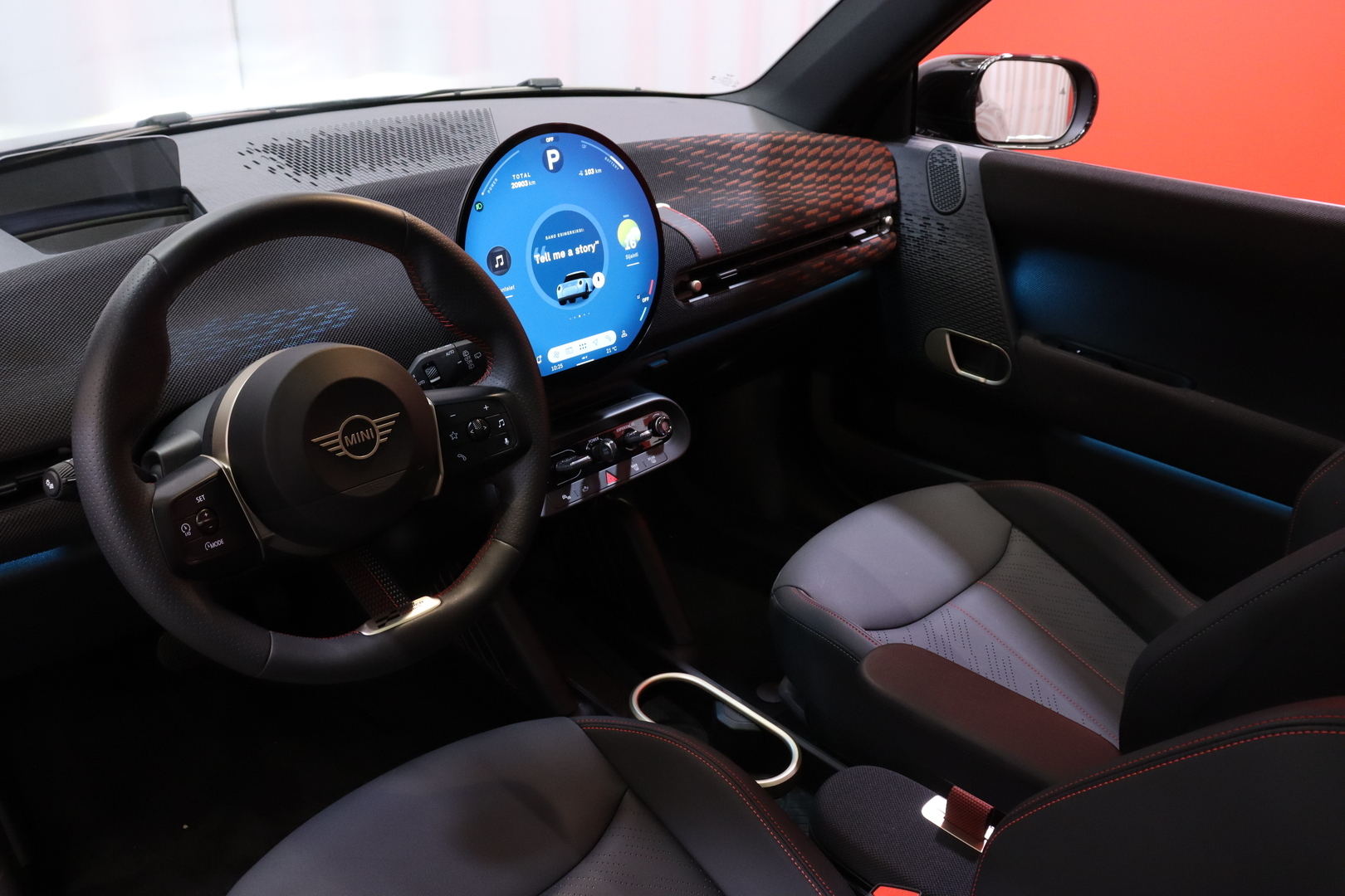 MINI - Cooper - JCW E - Viistoperä