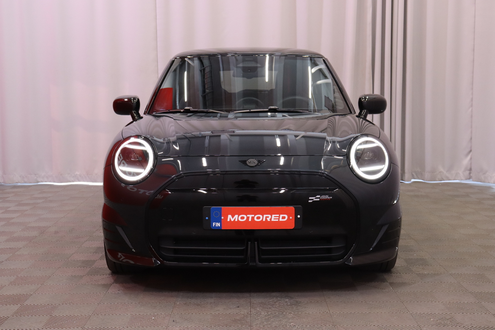 MINI - Cooper - JCW E - Viistoperä