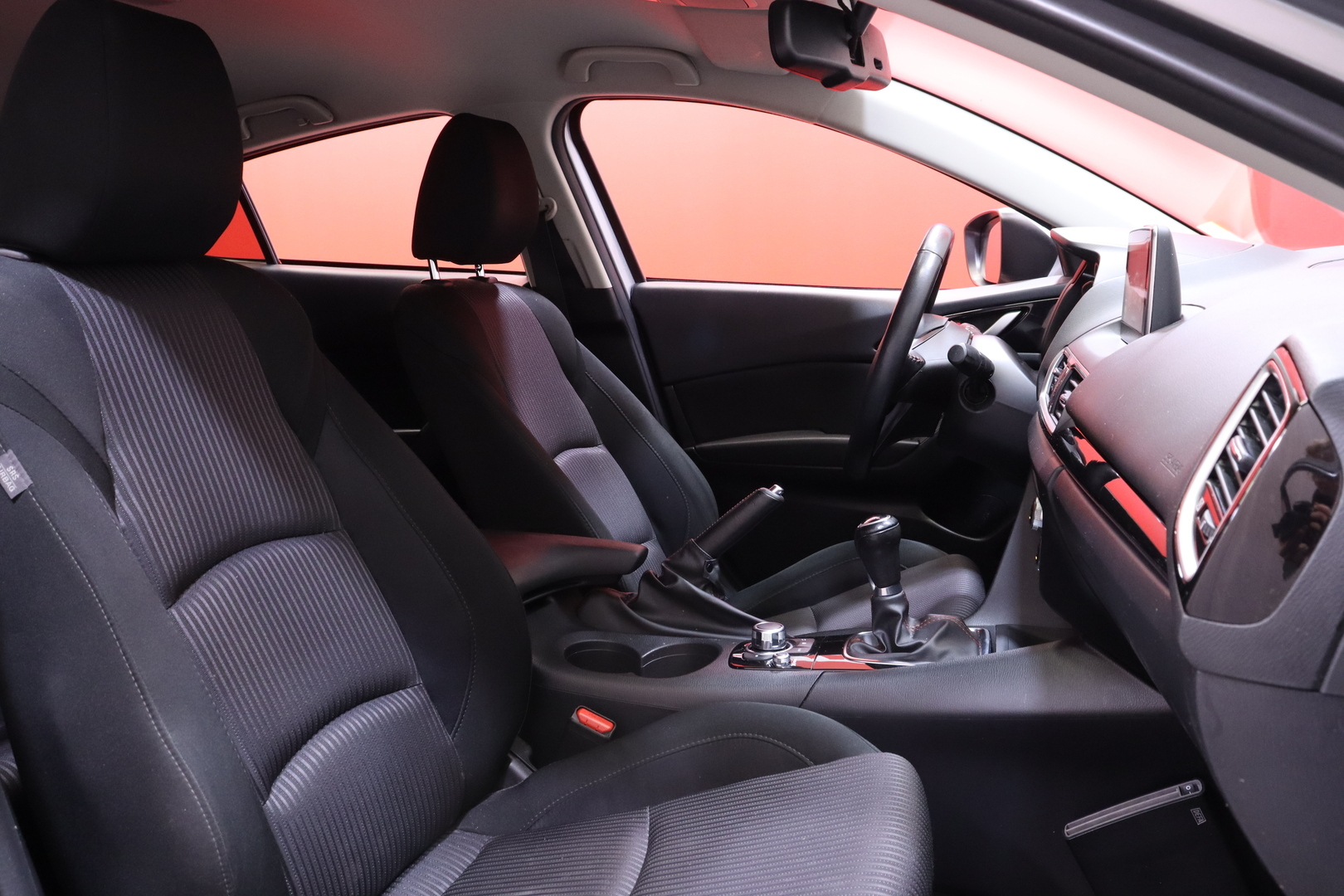 Mazda - 3 - 5HB 2,0 (120) SKYACTIV-G Premium Plus 6MT 5ov BO2 - Viistoperä