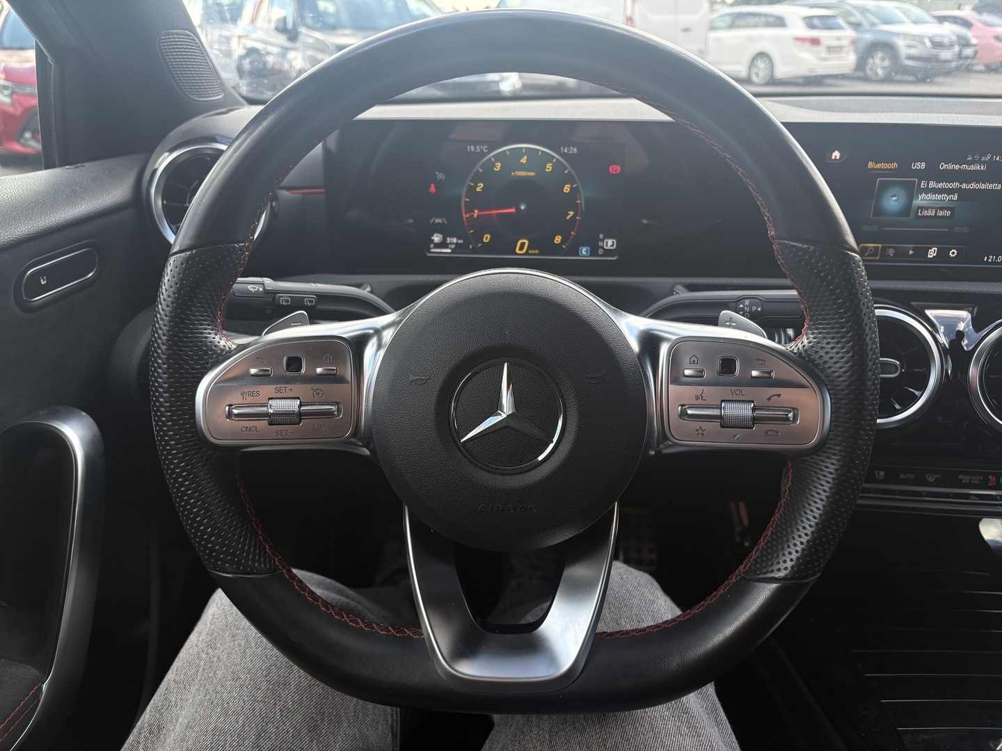 Mercedes-Benz - A - 180 A Business AMG - Viistoperä
