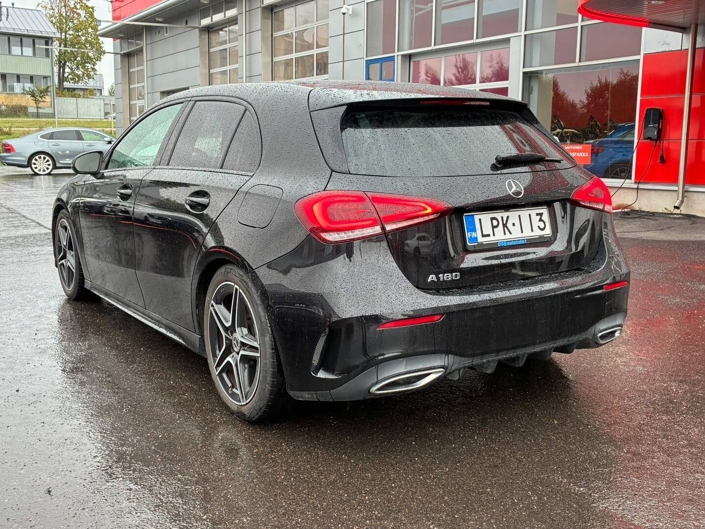 Mercedes-Benz A 180 AMG 2021, kuva 2/5