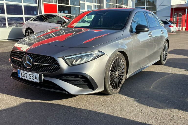 Mercedes-Benz - A - 180 A AMG Line - Viistoperä