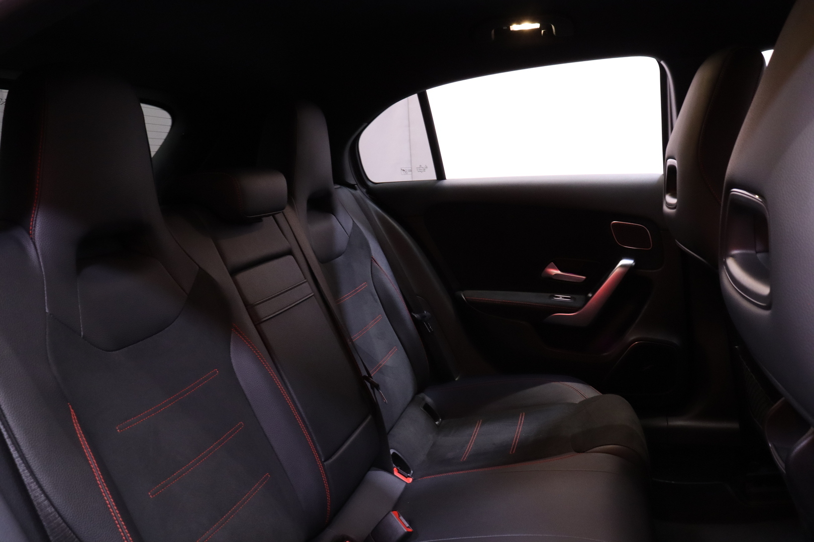 Mercedes-Benz - A - 180 A AMG Line - Viistoperä