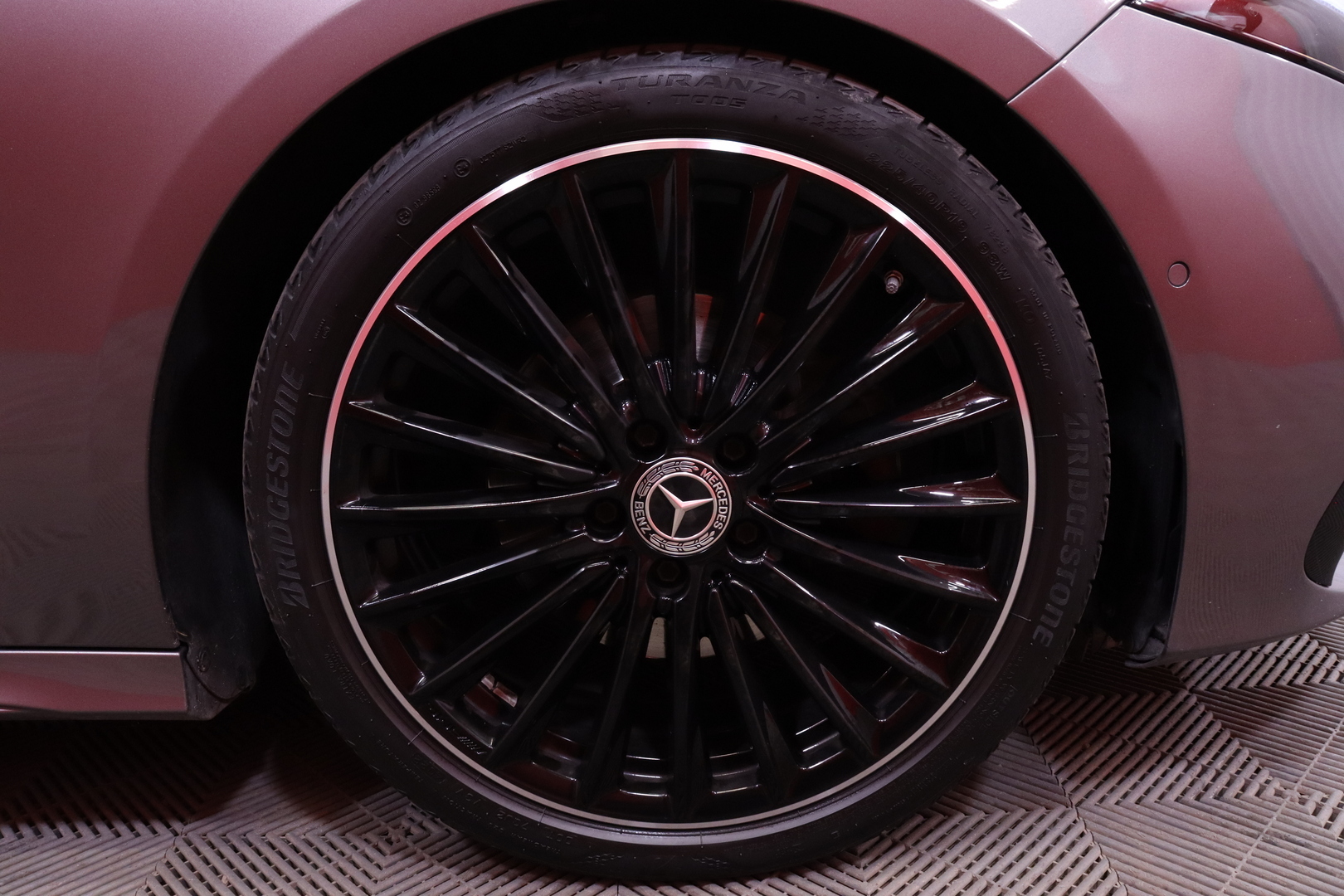 Mercedes-Benz - A - 180 A AMG Line - Viistoperä