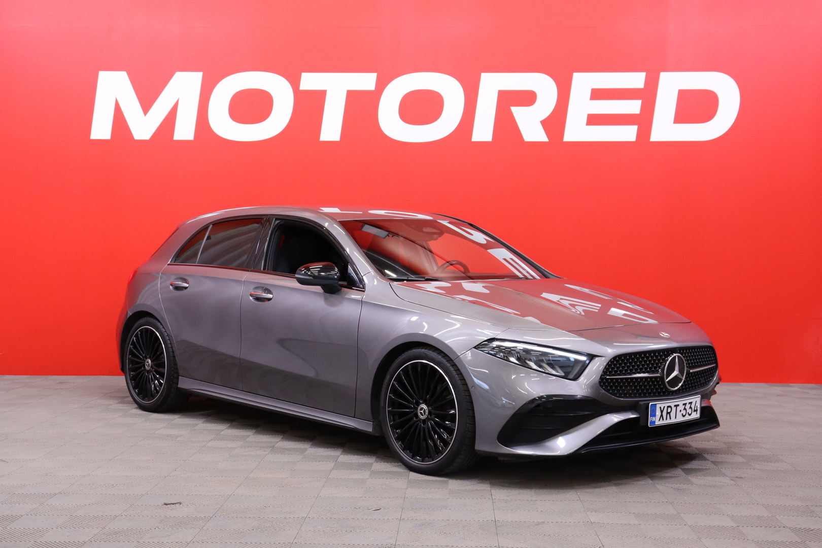 Mercedes-Benz - A - 180 A AMG Line - Viistoperä