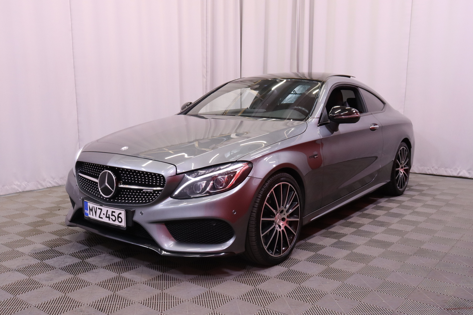 Mercedes-Benz C 43 AMG 2017, kuva 6/39