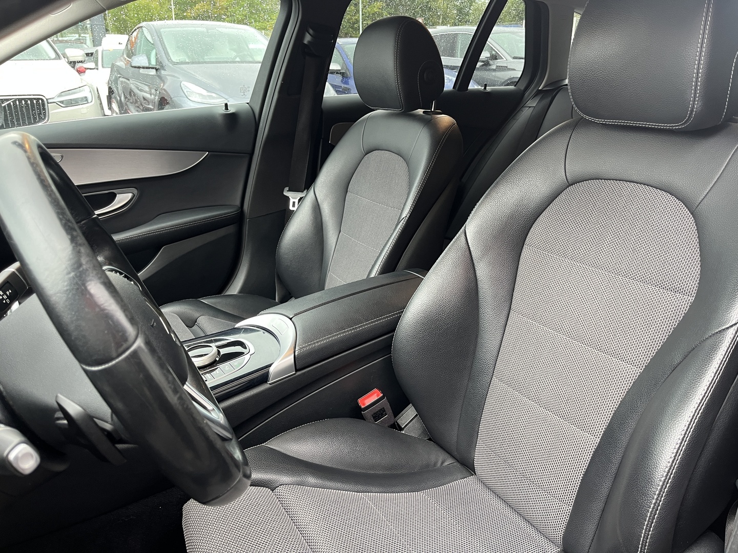 Mercedes-Benz - C - 220 d 4Matic T A Business - Farmari