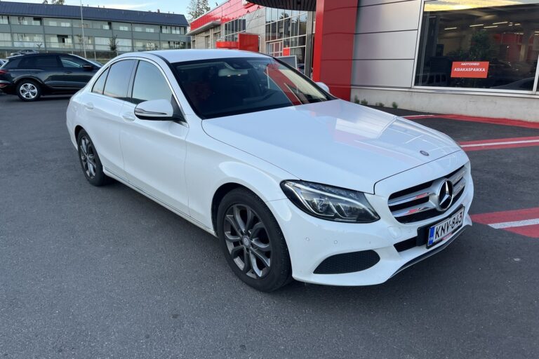 Mercedes-Benz - C - 180 d A Premium Business - Sedan