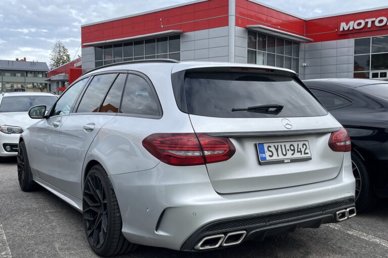 Mercedes-Benz C