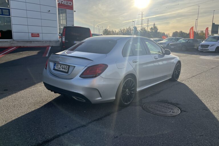 Mercedes-Benz C