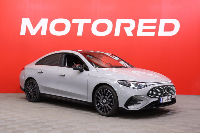 Mercedes-Benz - CLA - 350 4MATIC AMG Line - Sedan