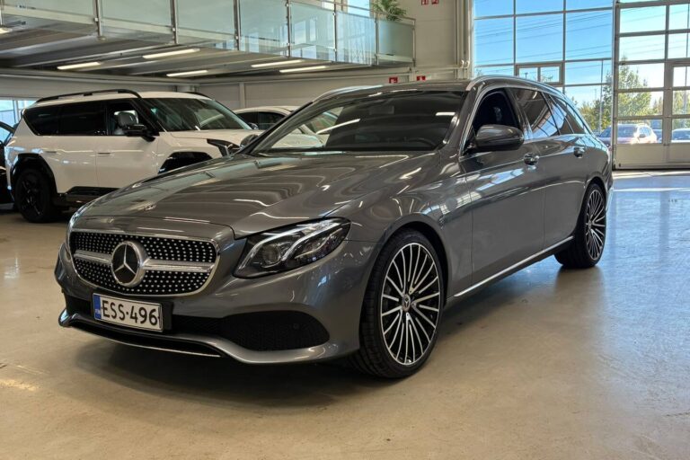 Mercedes-Benz - E - 350d T A Avantgarde // Distronic+ / Widescreen / HUD / Webasto / Burmester / Ilmastoidut istuimet muistilla / LED // - Farmari