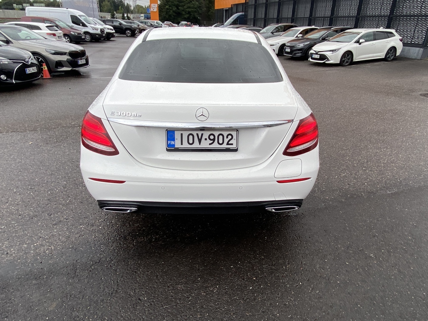 Mercedes-Benz - E - 300 de A Business EQ Power - Sedan