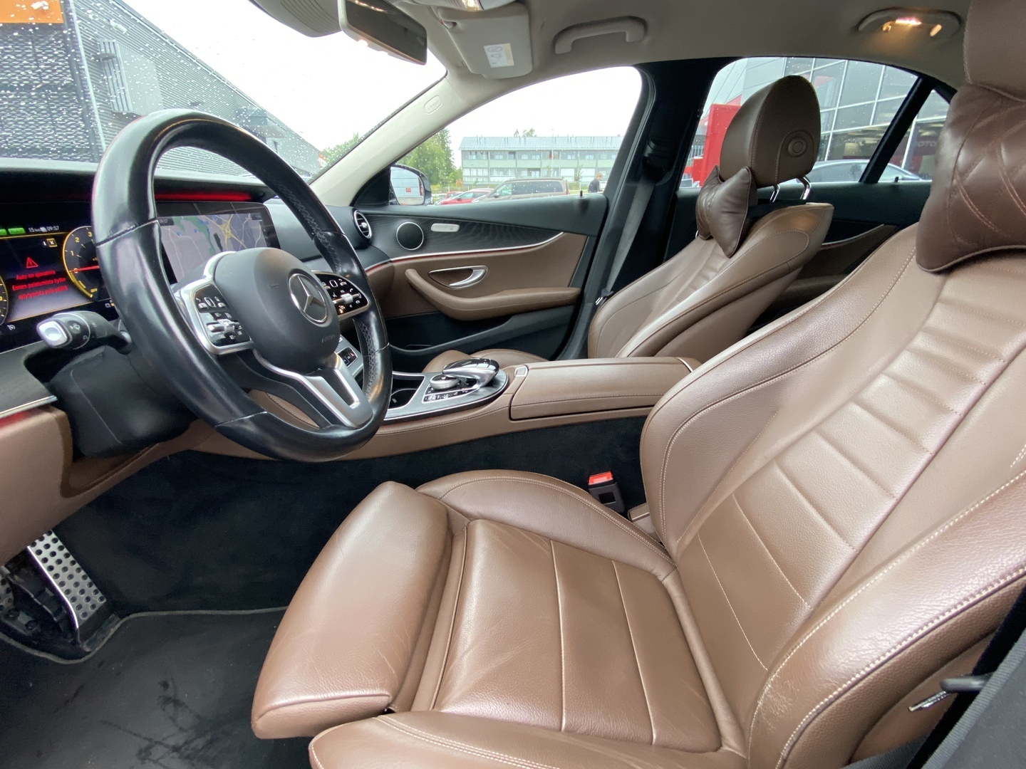 Mercedes-Benz - E - 300 de A Business EQ Power - Sedan