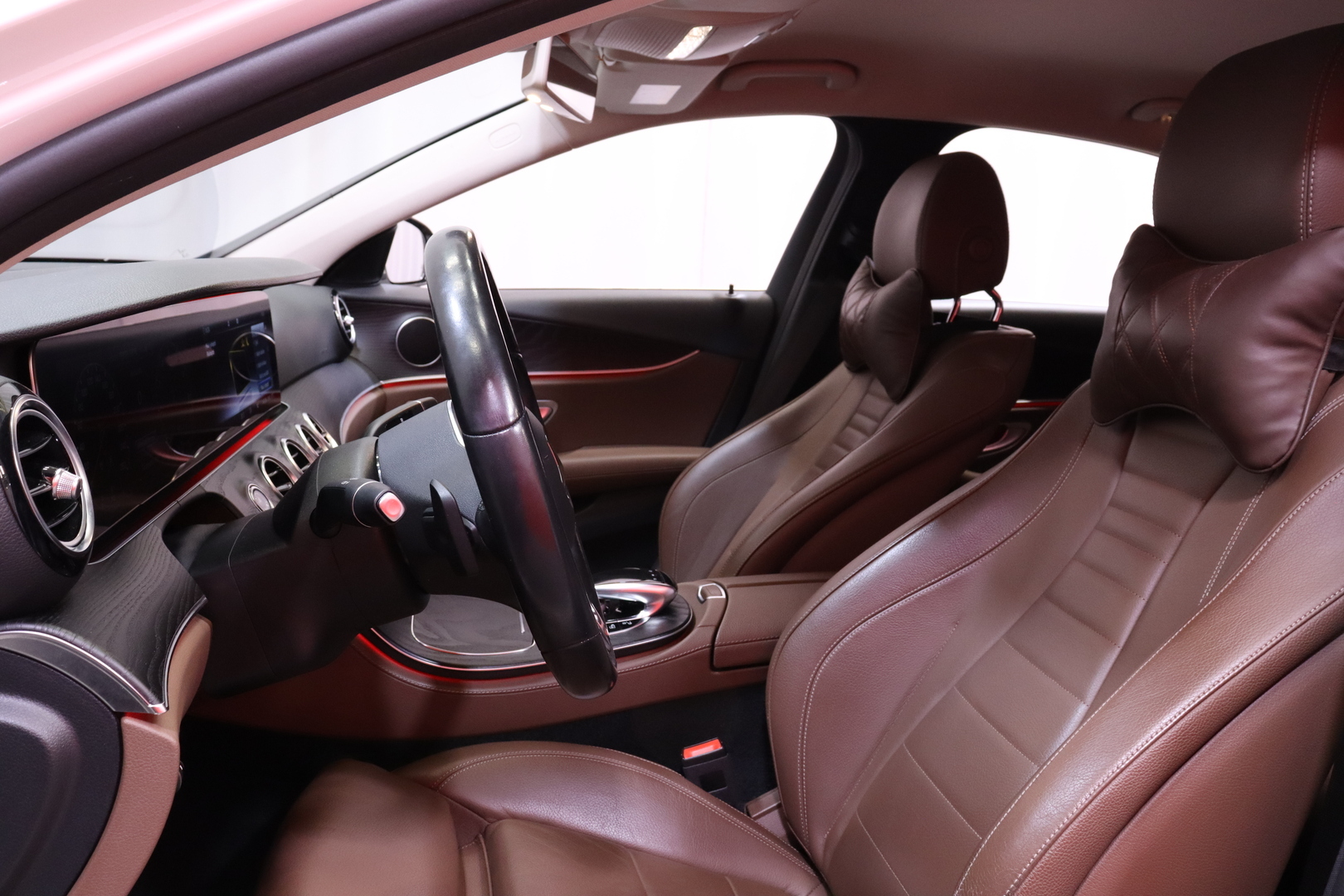 Mercedes-Benz - E - 300 de A Business EQ Power - Sedan